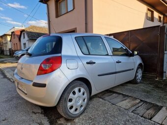 Clio 1.5dci, rok 2009, TK a EK do 10/2026, bez korózie - 4