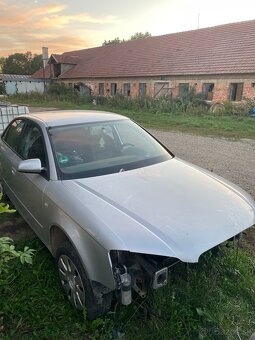 Audi a4b7 - 4