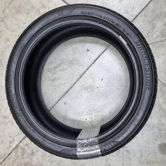Letné pneumatiky 245/40 R19 BRIDGESTONE - 4