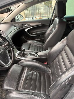 Predám Opel Insignia combi - 4