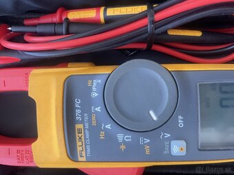 Fluke 376 FC - Digitálny kliešťový TRMS multimeter - 4