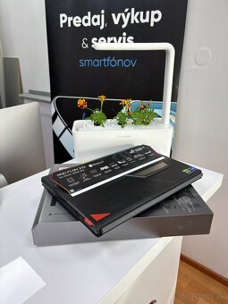 Asus ROG FLOW 213 - 4
