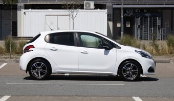 Peugeot 208 1.2 PureTech Allure E6.2 - 4