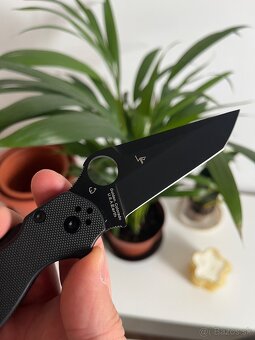 Čierny zatvárací nôž Para Military 2 G10 - 4