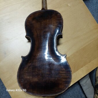 4/4 husle Stainer - 4