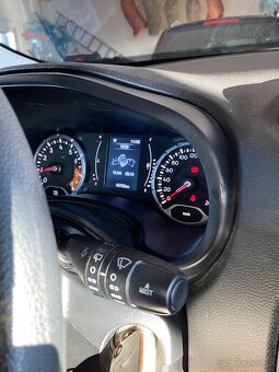 Jeep Renegade 1.6i 81 kW - 4