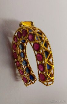 Zlatý prívesok so zafírmi a rubínmi - 4