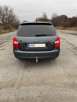 Predám Škoda Fabia 1.2 TSI benzín (4 valec) - 4