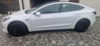 Predám Tesla model 3 long range 4x4 SoH 91% - 4