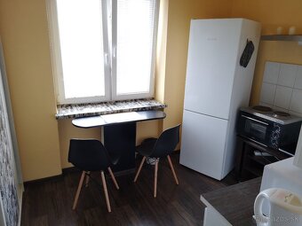 Prenájom 1-izbový byt - Žilina blízke centrum - 4