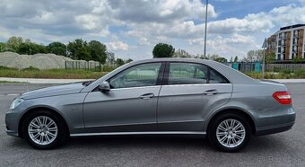 Mercedes E 350 CGI V6 7G-Tronic BlueEfficiency Elegance - 4