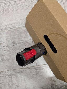 Dyson V12 nadstavec Fluffy Optic - 4