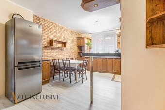 ALL INCLUSIVE | NA PREDAJ POSCHODOVÝ 5-IZBOVÝ RD S PIVNICOU, - 4