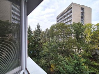 2-izbový byt v tichom prostredí Starého mesta - 4