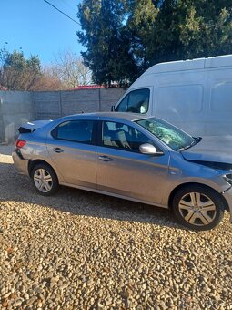 Rozpredam Peugeot 301.1.2 53kw 2014 HM02 - 4