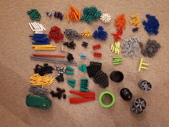 Stavebnica K'NEX Moto-Bots, robot CHOMP - 4