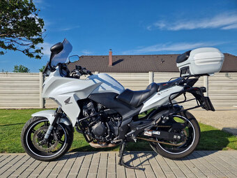 CBF1000F - 4