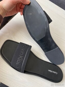 Šľapky Calvin Klein úplne nové - 4