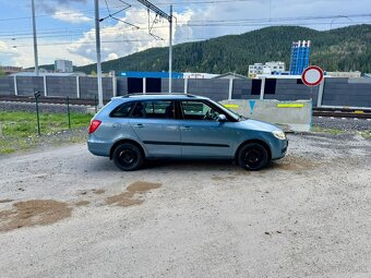 Škoda Fabia II Kombi 1.2HTP 2008 - 4