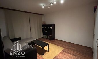 Prenájom 2 izbový byt Toplianska ulica Bratislava Ružinov - 4