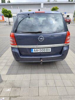 Opel Zafira 7 miestne - 4