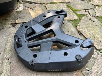 Givi V56 Monokey kufor + platna - 4