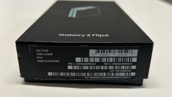 Samsung Galaxy Z Filip 6 / 256GB / Mint - 4