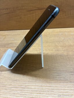 Iphone 8 64gb, 🔋94% - 4