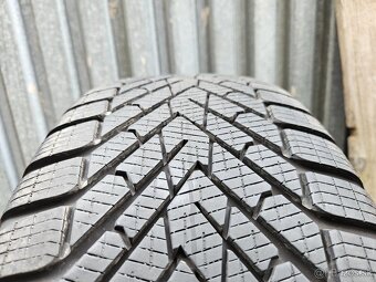 Originálna zimná sada VOLVO - 5x108 r18 + 235/55 r18 - 4