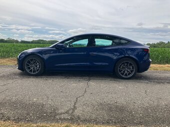 Predám Tesla Model 3 Deep Blue Long Range 75 kWh odpočet DPH - 4