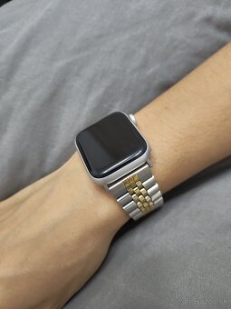 Predám Apple Watch SE 40 mm - 4