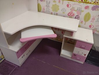 Dievčenský rohový písací stôl - 4