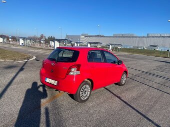 TOYOTA YARIS 1,3 benzín - 4
