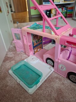 Barbie karavan - 4