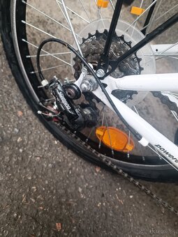 Dievčenský bicykel - 4