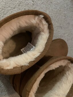 UGG čižmy č.32,5 - 4