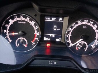Skoda octavia 3 Combi TDI - 4