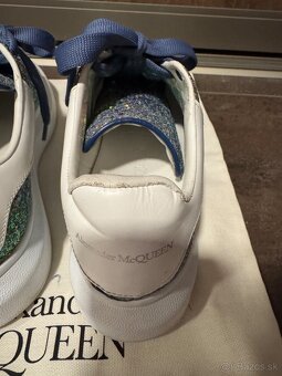 Alexander McQueen - 4