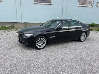 BMW 740d X Drive - 4