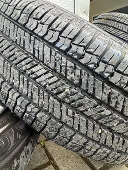 Preumatiky 235/55 R18 100H - 4