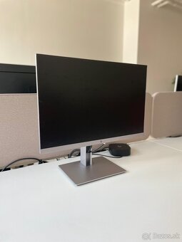 HP EliteDisplay E243i - 4