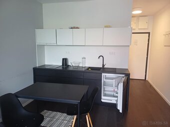 Ponúka na predaj 2-izb. byt, Žilinská ul., BA I - 4