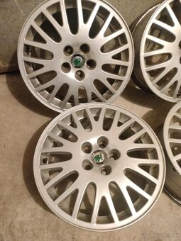 4ks alu disky orig. Škoda 5x100 r16 - 4