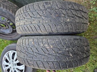 Zimne pneu 195/65 R15 - 4