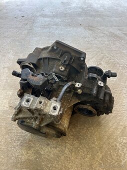 Prevodovka Volkswagen Golf 4 1.9TDI 81kw - 4