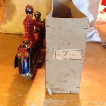 Starý veľký plechový motocykel od Tippco - 4