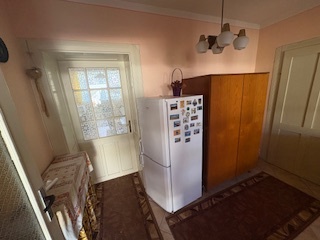 Útulný rodinný dom vo vyhľadávanej lokalite Levíc - 4