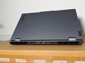 Lenovo LOQ 15AHP9 – Luna Grey - 4