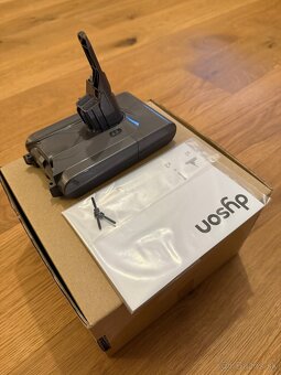 Batéria Dyson V8 – nová - 4