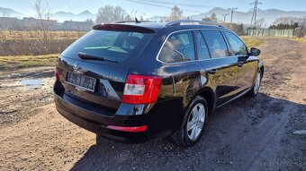 Škoda Octavia Combi 2.0 TDI Elegance/Style DSG - 4